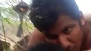 Very horny bhabhi fingering untill she get orgasm (with puch puch sound clear audio of fingering)