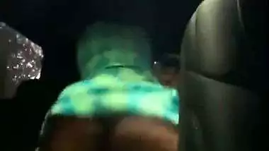 Indian babe’s xxx outdoor sex video from a moving car