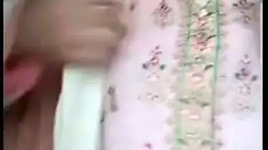 Erotic Masalaseen nude solo show