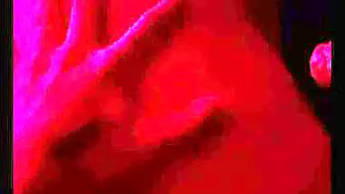 New Delhi girl sucks boyfriend dick and cum on face