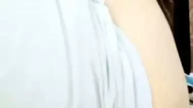 Gorgeous college girl naked big boobs show on video call