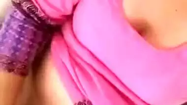 Indian sexy aunty masturbating and moaning