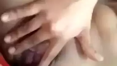 Cute dehati college girl ki stripping and fingering MMS