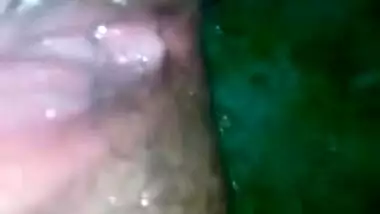 Attractive Desi gal finds time to touch XXX twat during relax in shower