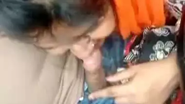 Blowjob inside car with desi GF and she asks to stop it