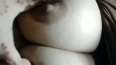 Beautiful naked big boobs showing hot girlfriend