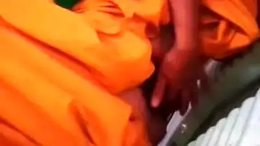 Desi village slut fingers her XXX twat and cums for amateur MMS vid