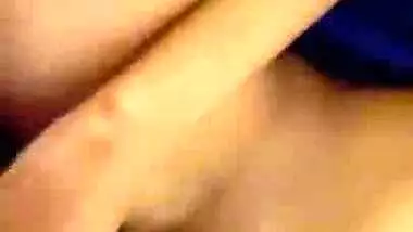 Amateur Indian Desi Office Girl Rubs Co-worker’s Dick On Hairy Pussy