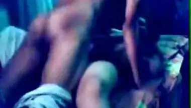 Indian Hot Typical Bangali Babe N Lungwal Guy Masti Homemadeq MMS - Wowmoyback