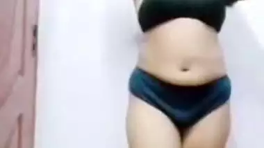 Huge boobs slave girl nude videos for master