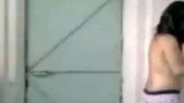 Beautiful Girl secretly