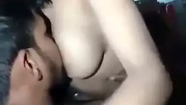 Chennai college girl and her lover record their Telugu porn