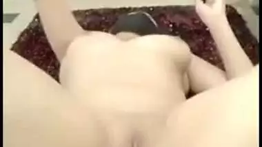 Beautiful Desi slut uses a marker to play with her hungry XXX vagina